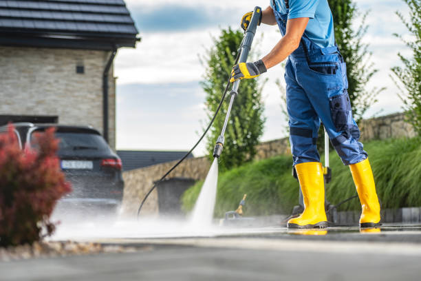 Best Sidewalk Pressure Washing  in Tilden, NE